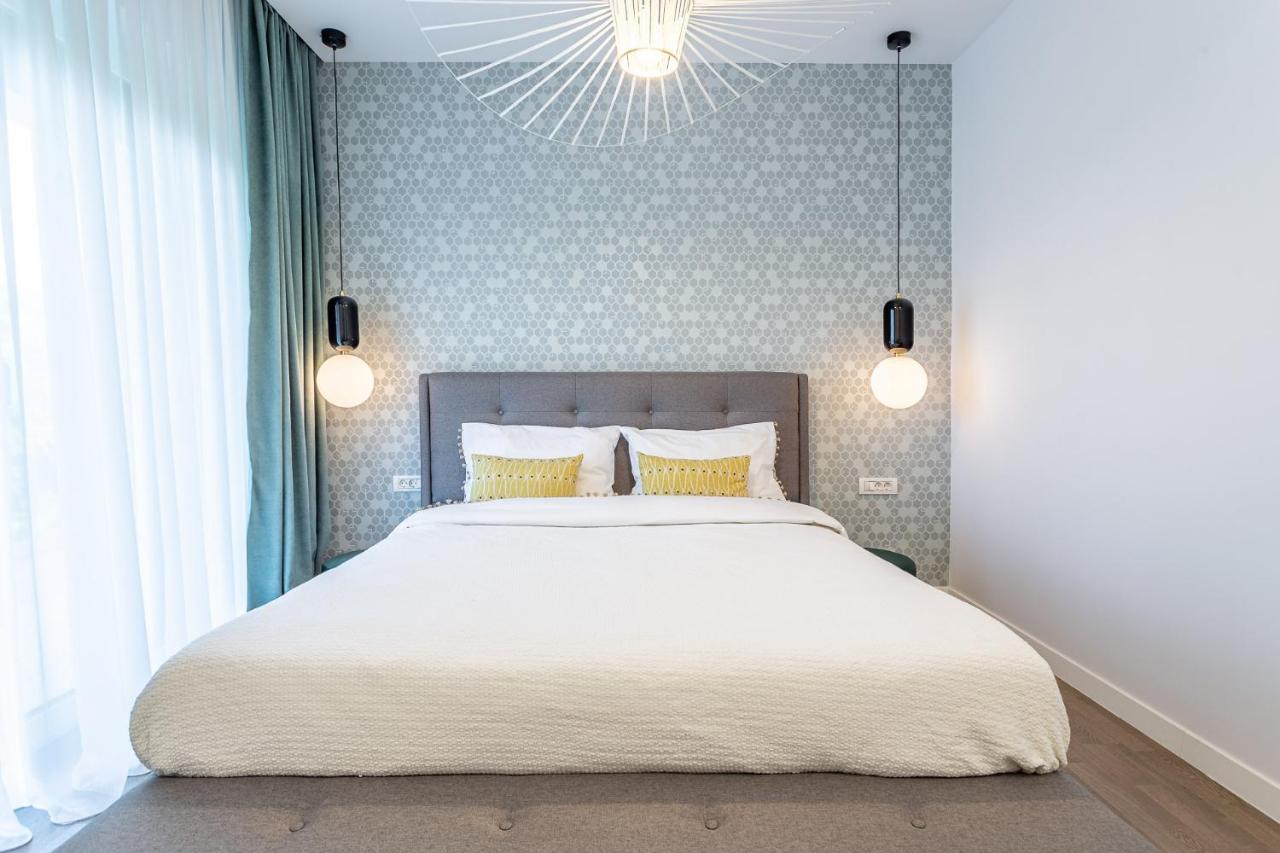 Il Lago - Turquoise - Cozy Luxurious Smart Home By The Lake Voluntari Экстерьер фото