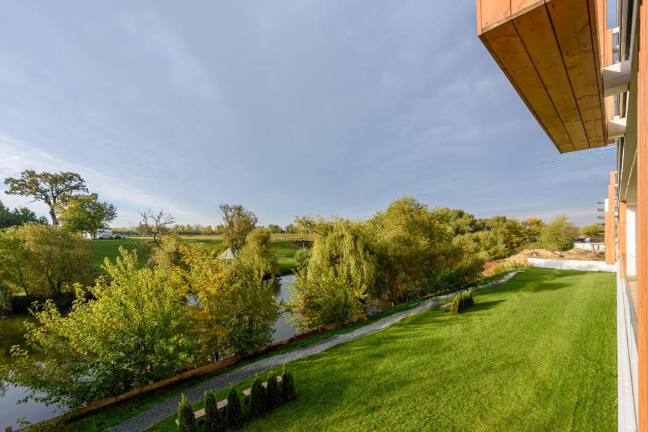 Il Lago - Turquoise - Cozy Luxurious Smart Home By The Lake Voluntari Экстерьер фото